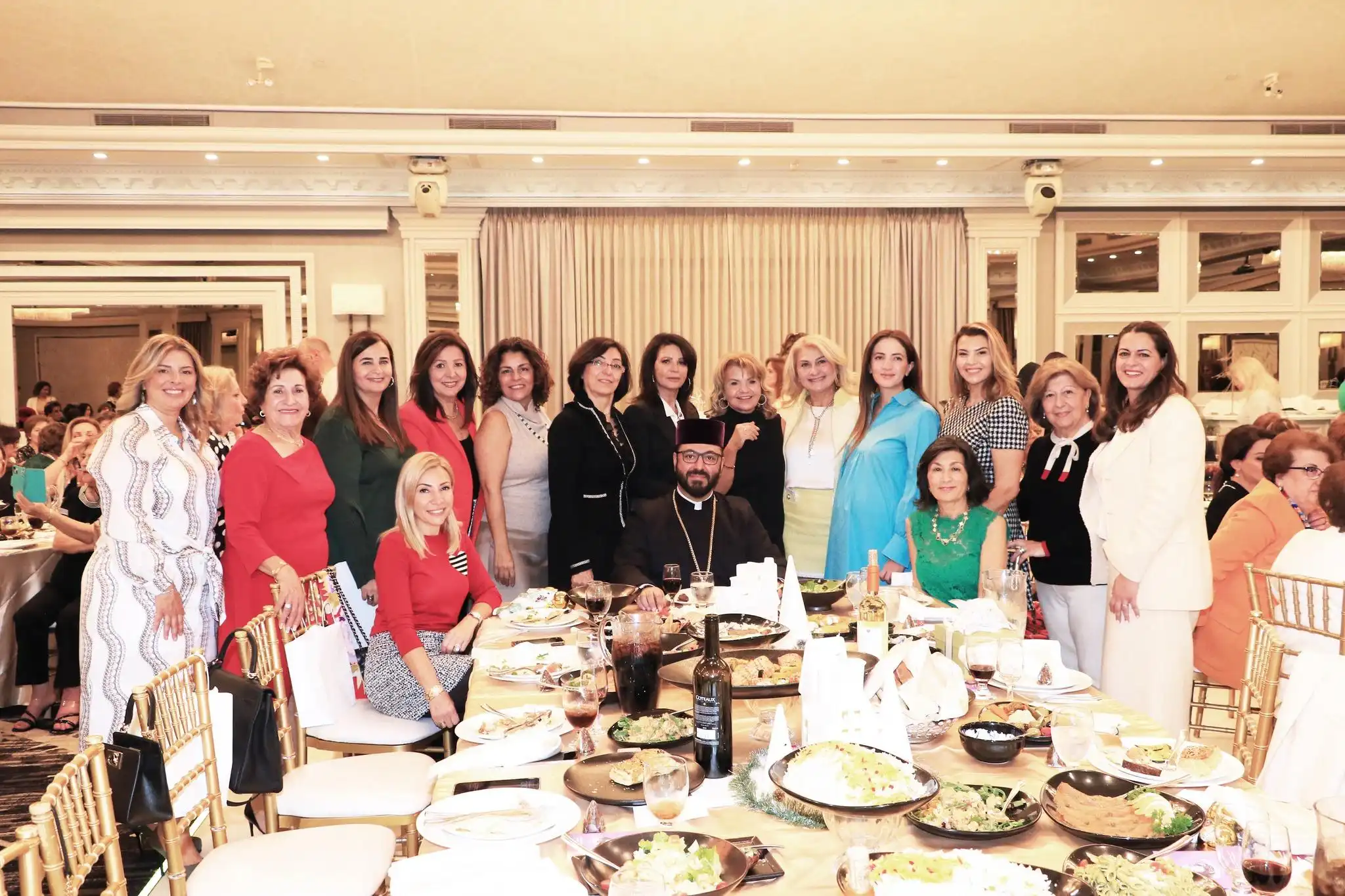 «Ուրախութիւնը Տալով Կը Շատնայ». Առաջնորդ Թորգոմ Եպս. Տօնոյեան