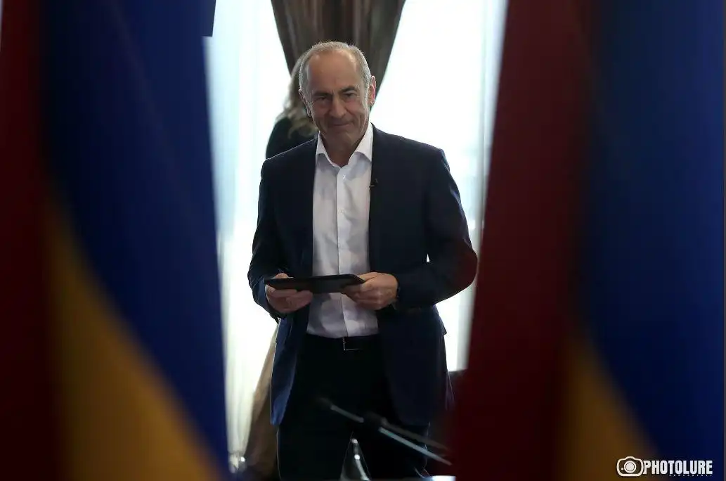 Ռոպերթ Քոչարեանի նկատմամբ քրէական հետապնդումը դադրեցուած