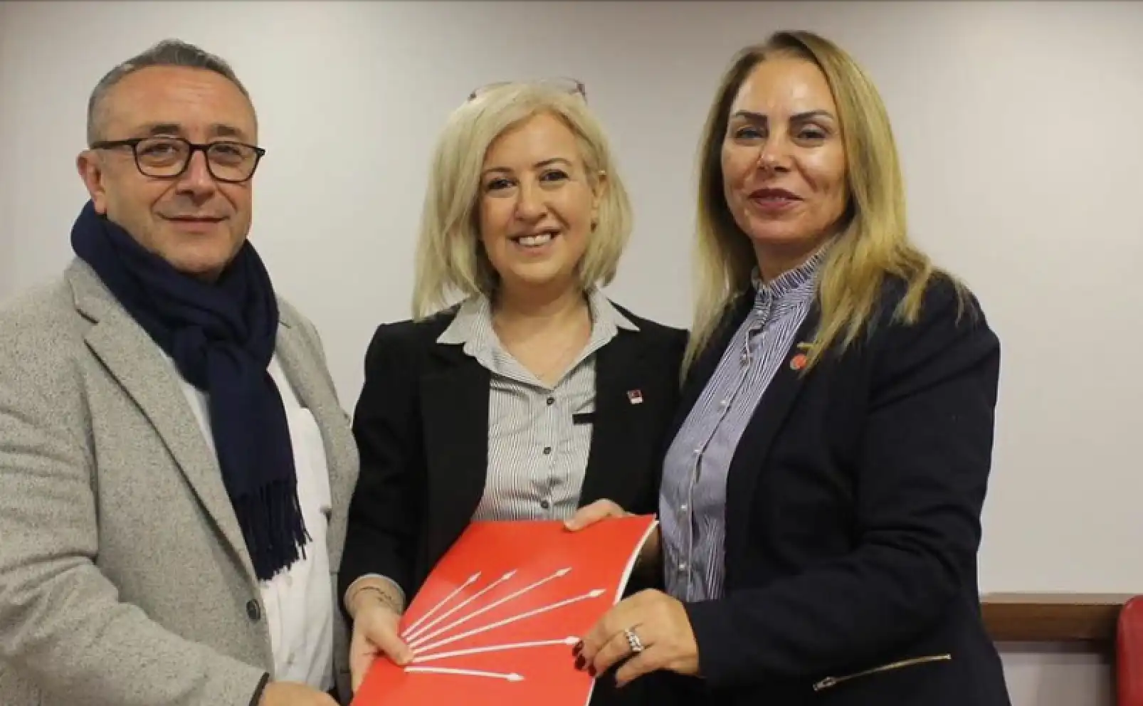 Թուրքիոյ ՏԻՄ ընտրութիւններ.  Հայուհին ընտրութեան  պիտի մասնակցի CHP-ի ցուցակով 