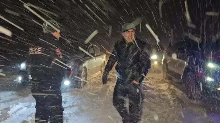 Ալագեազ- Սպիտակ ճանապարհին ինքնաշարժները տեղաշարժելու անկարողութեան առաջ էին 