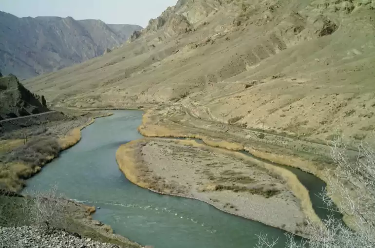 ՀՀ-ն ու Իրանը կ՚աշխատին Արաքսի վրայէն նոր կամուրջի նախագիծի վրայ