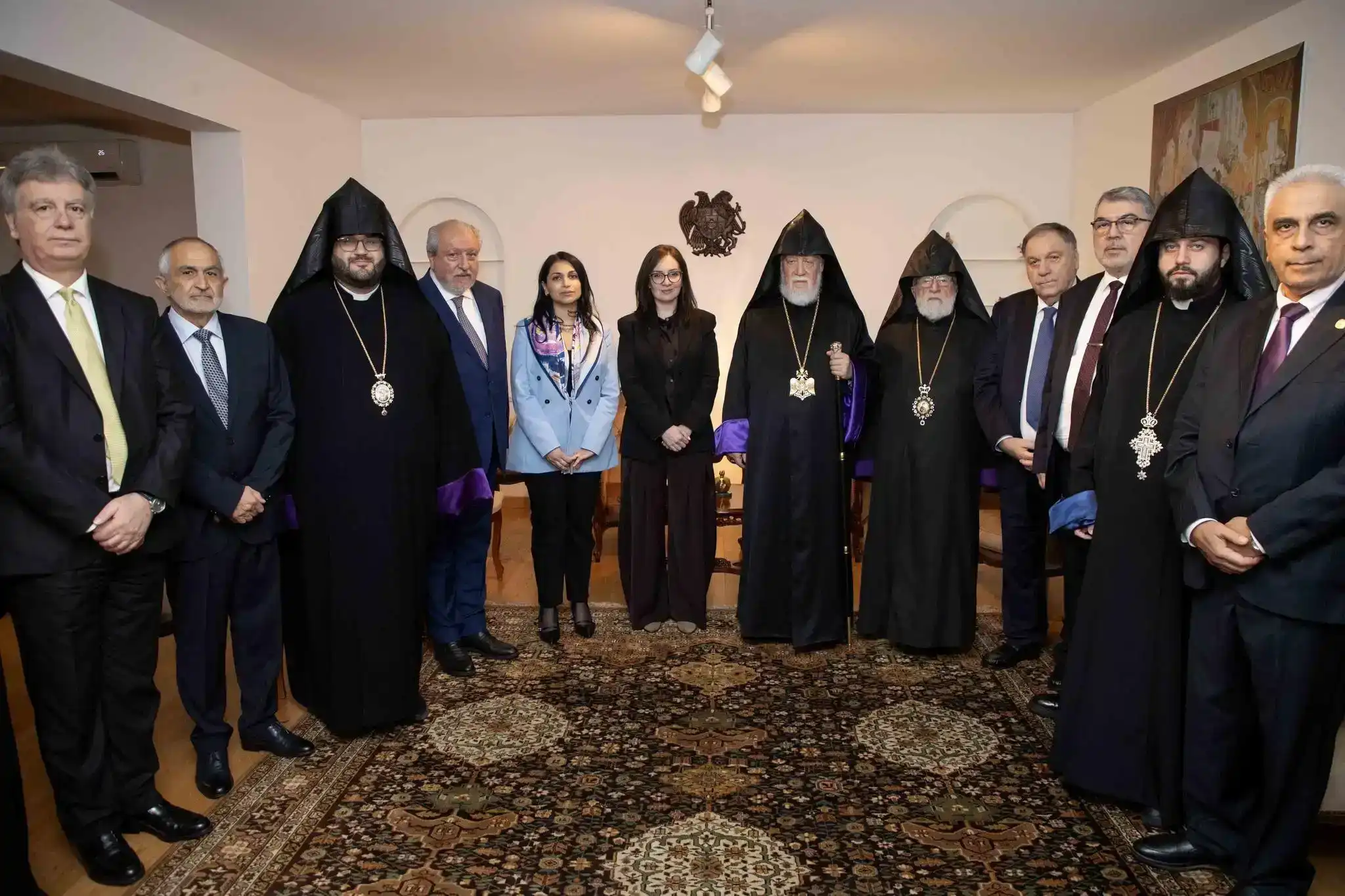 Նիկոսիա. Ն.Ս.Օ.Տ.Տ Արամ Ա. Կաթողիկոսի այցը՝ ՀՀ Նորաբաց դեսպանատուն 