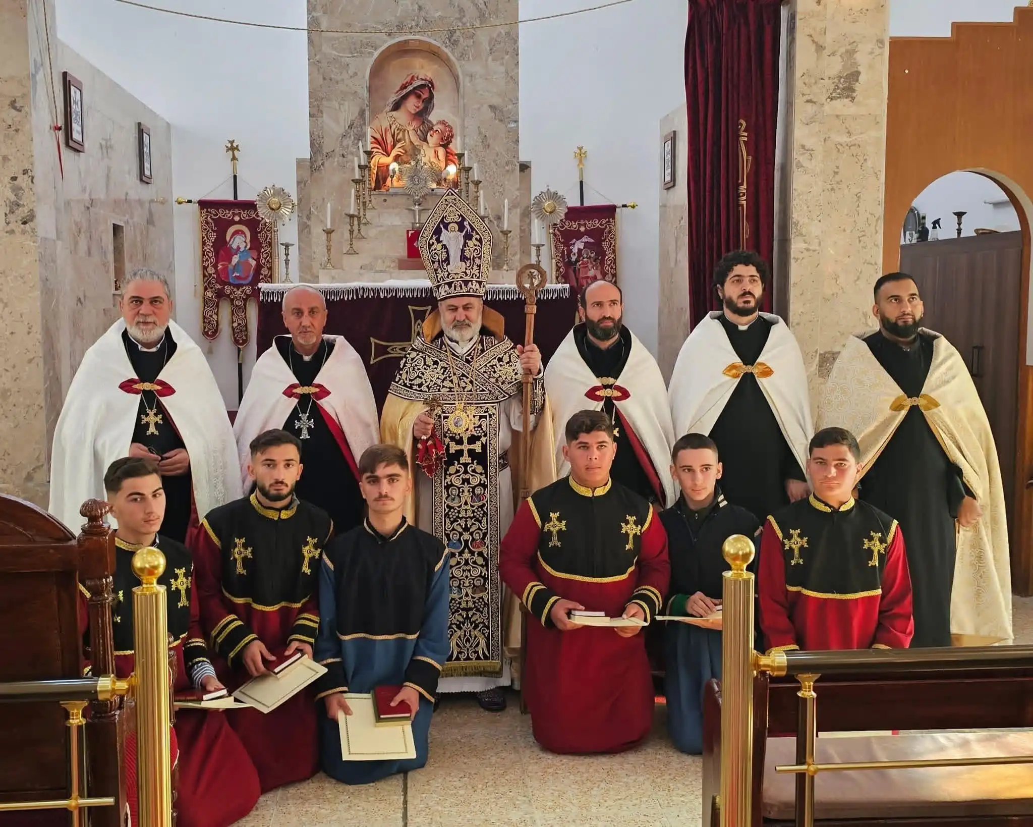 Իրաքեան Քիւրտիստան. Դպրութեան աստիճանի տուչութիւն՝ Աւզրուկ Գիւղի Սուրբ Վարդան Եկեղեցւոյ մէջ