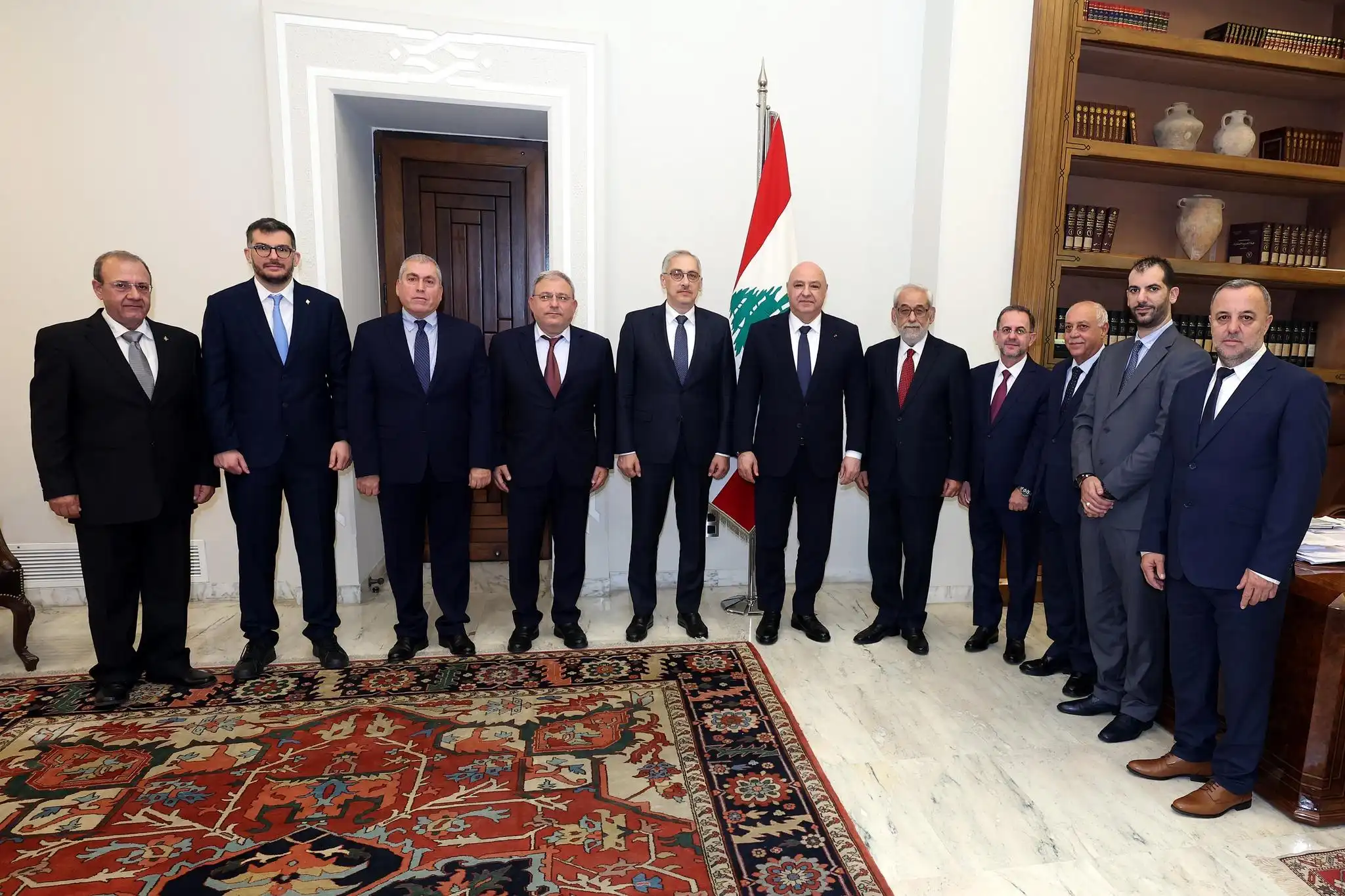 ՀՅԴ-ի պատուիրակութիւնը այցելեց Նախագահական պալատ