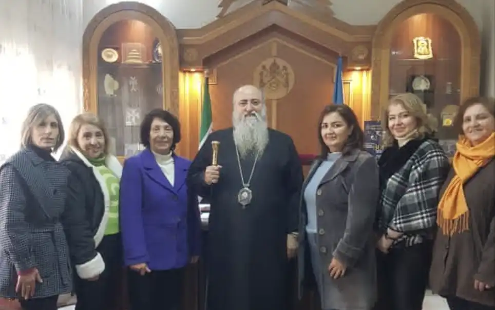 Հալէպ. «Շողակաթ»ի վարչութիւնը այցելեց Առաջնորդ Սրբազանին  