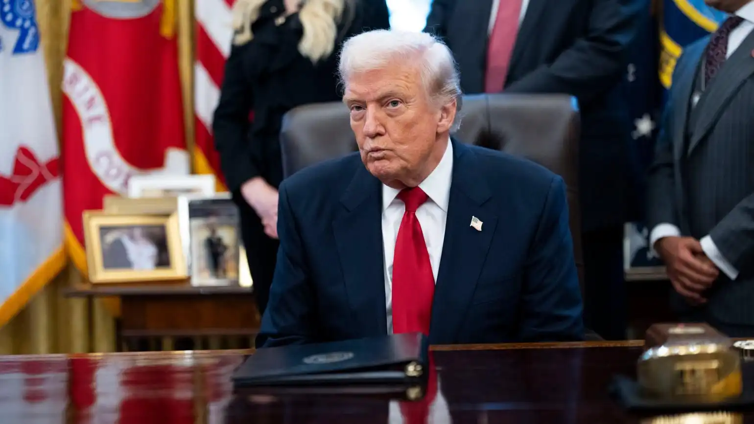 Եւրոպան վատ ճանապարհով կ՚երթայ. Թրամփ