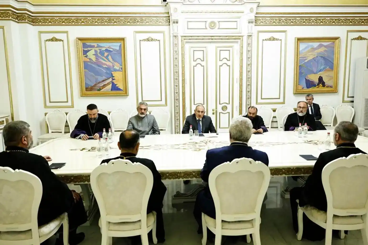 Կանոնադրութիւնը կը խախտուի. Գարեգին Բ.-ն պարտաւոր է հրաւիրել Գերագոյն հոգեւոր խորհուրդի նիստ. յայտարարութիւն