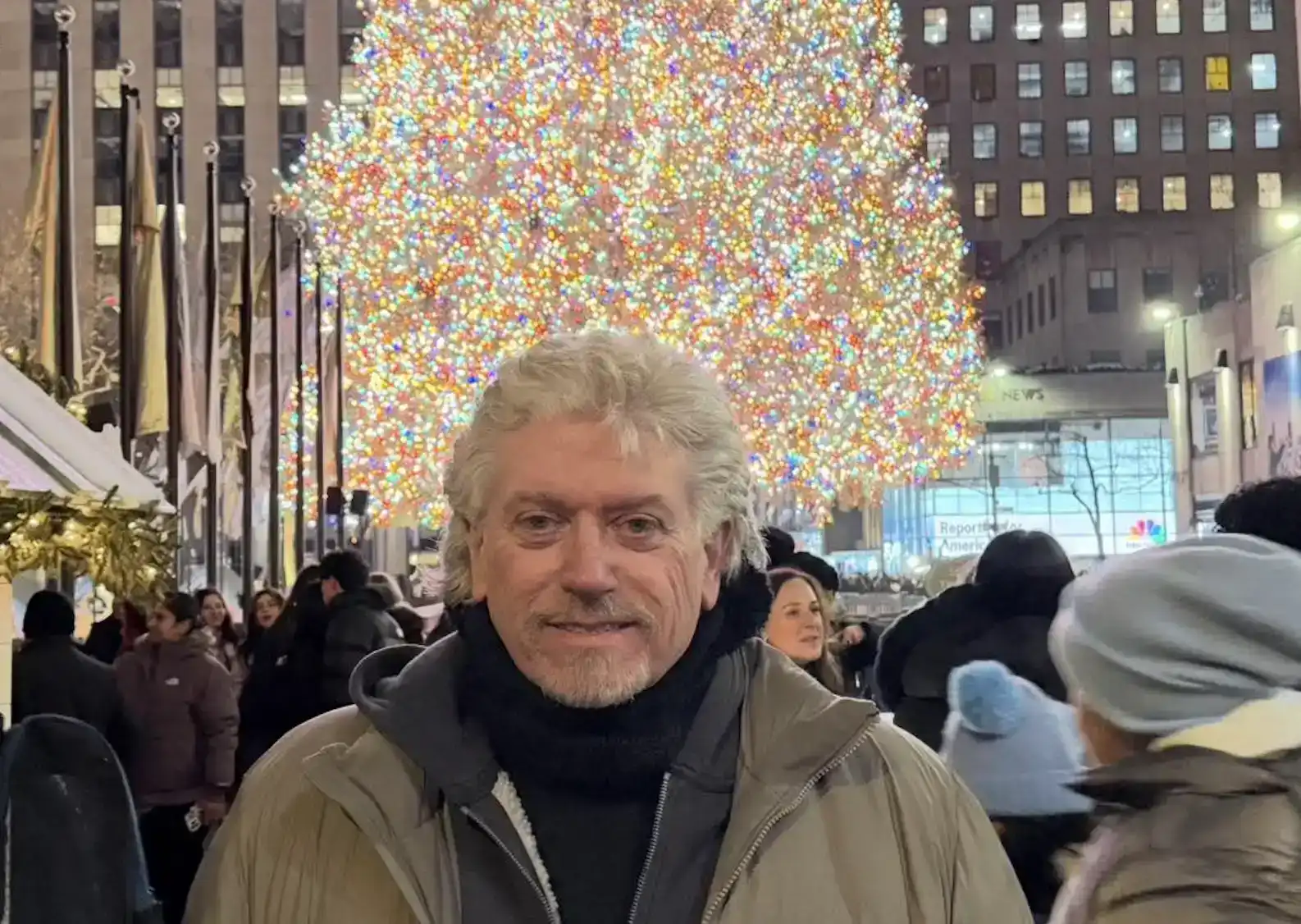  Նոր Տարի՝ զերծ անհեթեթութիւններէ եւ ապուշութիւններէ, իսկ ազգիս ու Հայրենիքիս՝ խաղաղութիւն ու նորանոր վերելքներ. Դոկտ. Վիգէն Յովսէփեանի  գրառումը 