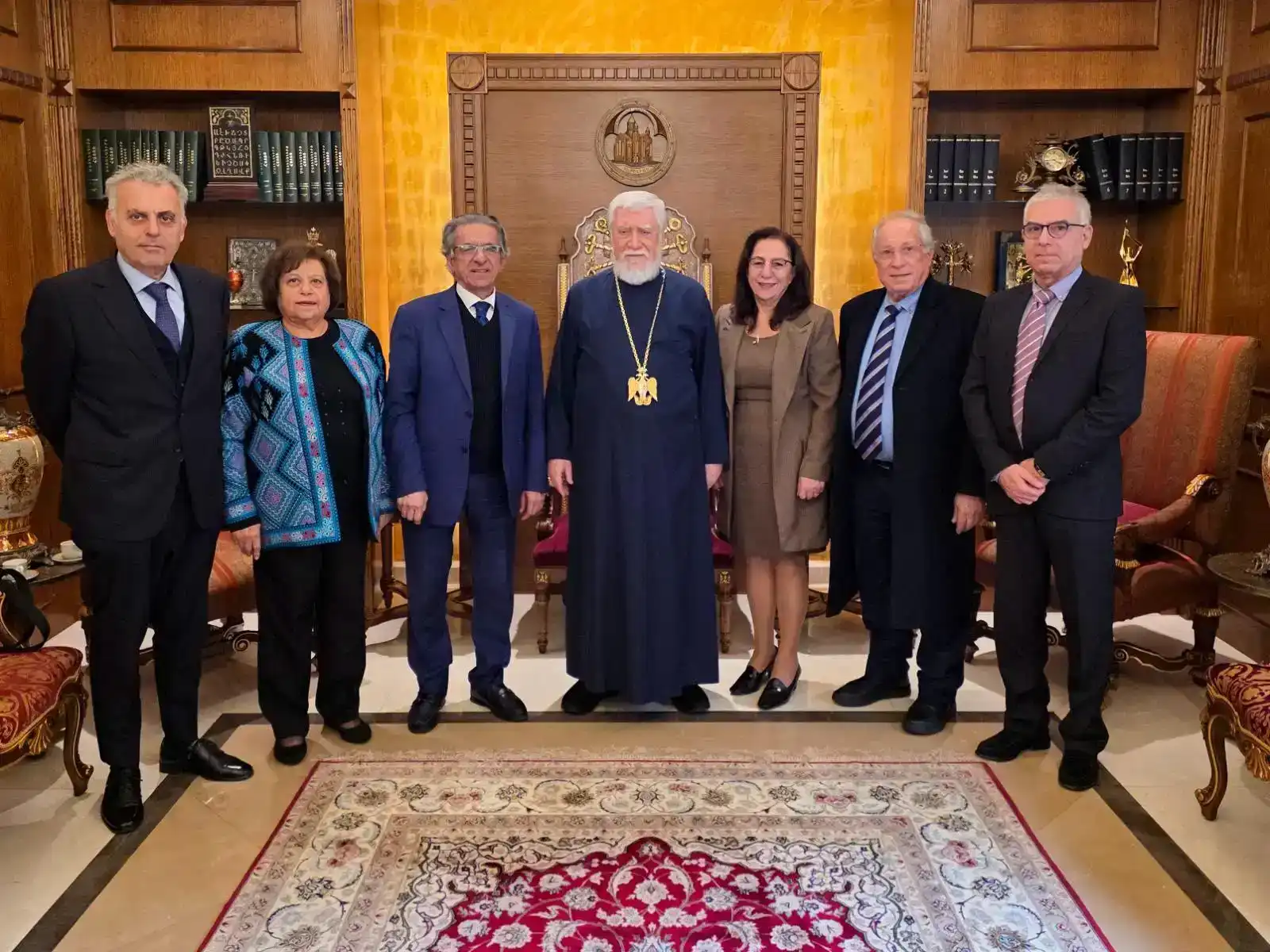 Ռամկավար Ազատական Կուսակցութեան Լիբանանի Շրջանային վարչութեան շնորհաւորական այցելութիւնը Արամ Ա. վեհափառ հայրապետին