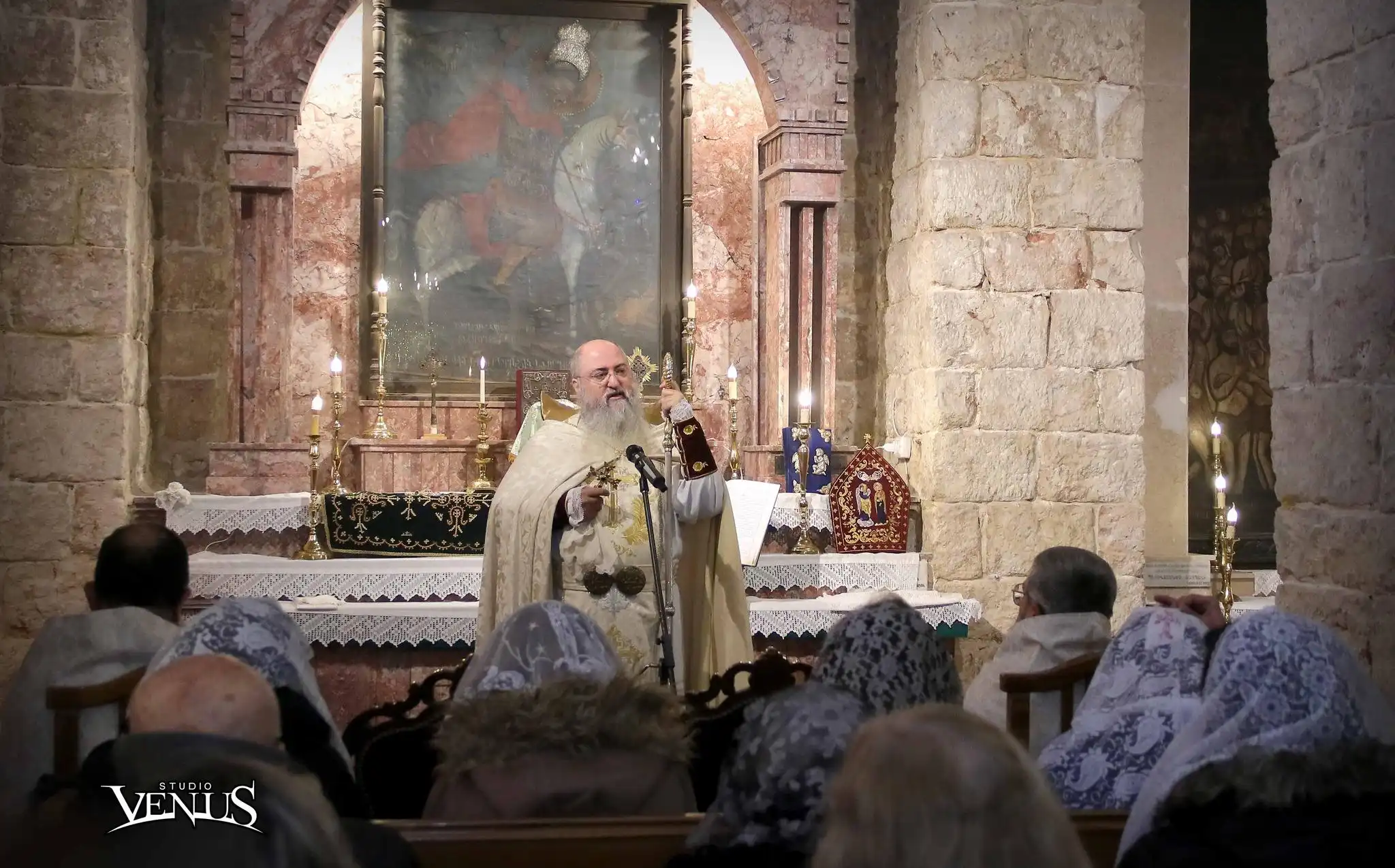 Սուրբ Մինասի տօնը յիշատակուած է Սրբոց Քառասնից Մանկանց Մայր եկեղեցւոյ մէջ 