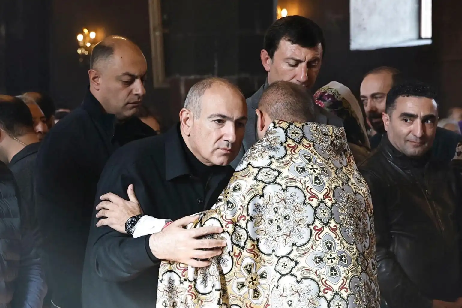 «Եկեղեցին դարձրել են քաղաքական կուսակցութիւն, հոգեւոր թեմաներով քարոզ չկայ, անընդունելի է». Նիկոլ Փաշինեան