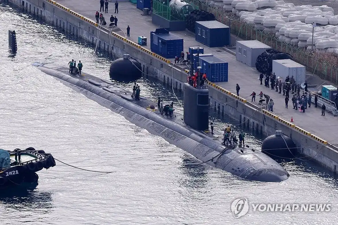 ԱՄՆ աթոմային սուզանաւը մտած է Հարաւային Քորէայի նաւահանգիստ