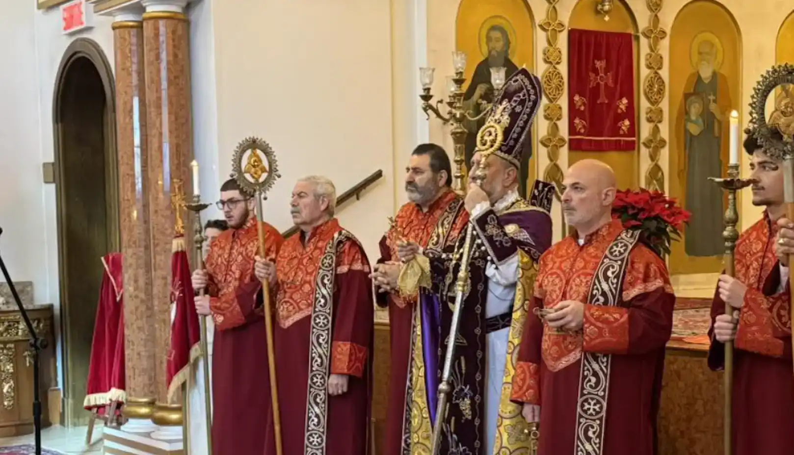 Մոնթրէալ. Գերշ. Տ. Բաբգէն արք. Չարեան եպիսկոպոսական պատարագ մատոյց՝ Սուրբ Յակոբ Առաջնորդանիստ եկեղեցւոյ մէջ            