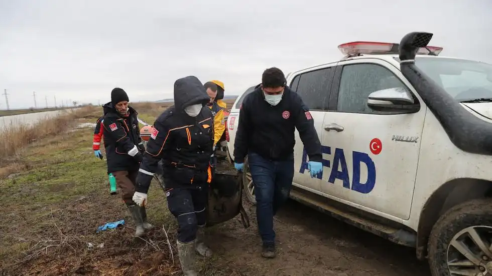 Թուրքիա-Յունաստան  սահմանին. Ցրտահարութիւն,  զոհեր եւ  երկու երկիրներուն միջեւ վէճ