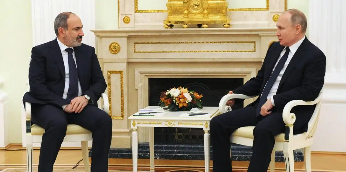 Փաշինեան-Փութին Հեռախօսազրոյց 