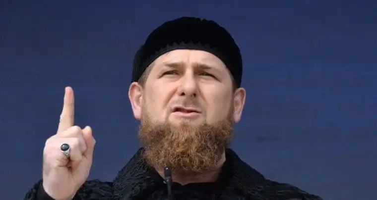 Ծաղրածուներու կրկէսի ժամանակը կը մօտենայ աւարտին. Քատիրովը՝ Զելենսքիին