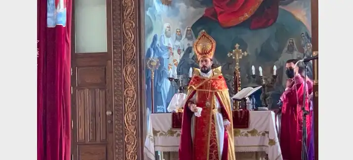 Տ. Մեսրոպ եպիսկոպոսի ձեռամբ Սուրբ Պատարագ Տոհայի մէջ 