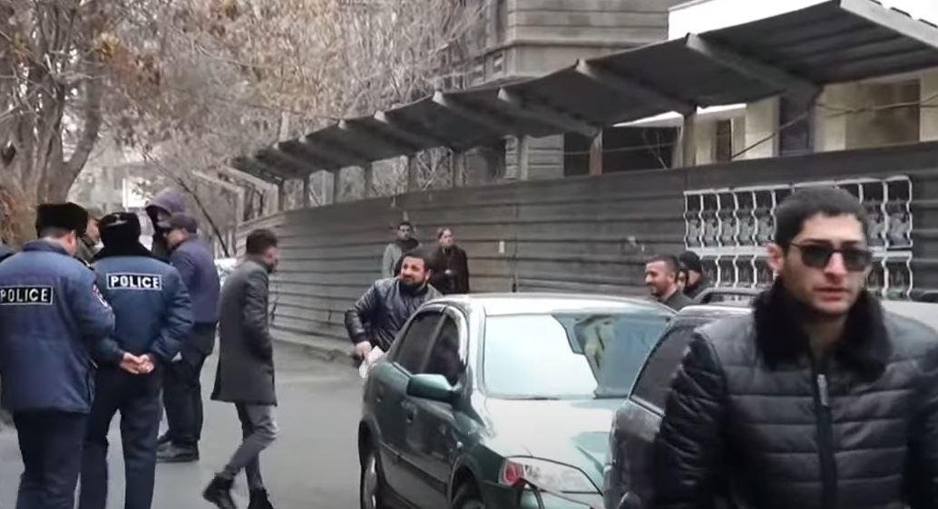 Եղած  թանկացումը անիմաստ է. Բողոքի  հաւաք Երեւանի մէջ 