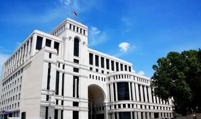 Հայաստանի օրակարգին մէջ Տոնեցքի եւ Լուկանսքի անկախութիւնը ճանչնալու հարց չկայ. ԱԳՆ