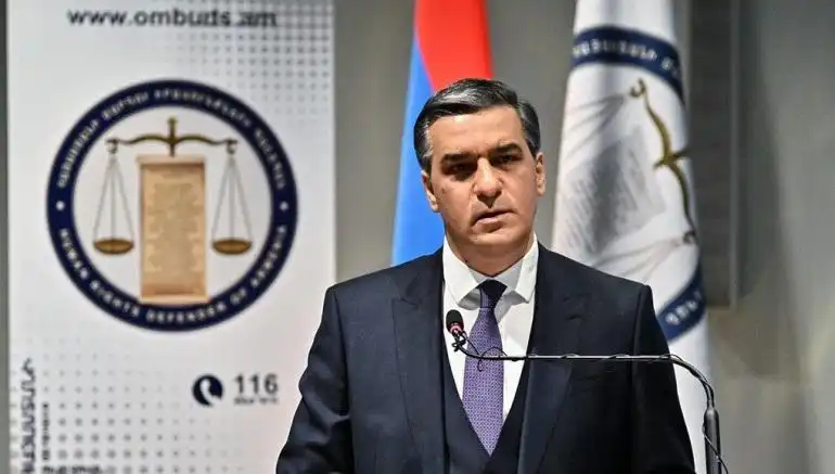 Մոնթէի նկարներուն եւ անոր վերաբերեալ գրառումներու հետեւանքով էջերու արգելափակման հարցով ՀՀ ՄԻՊ-ը կը դիմէ Ֆէյսպուքին