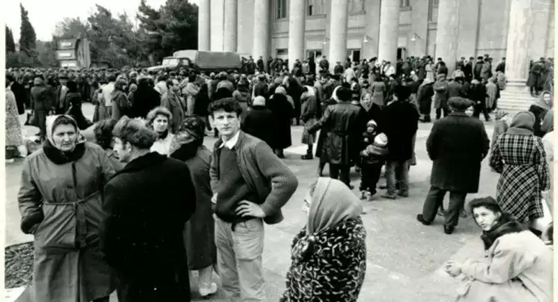 Խմբագրական «Ազդակ»էն. Սումկայիթէն Բերձոր. Լիբանանահայութեան համակարգուած աշխատանքի փաստը