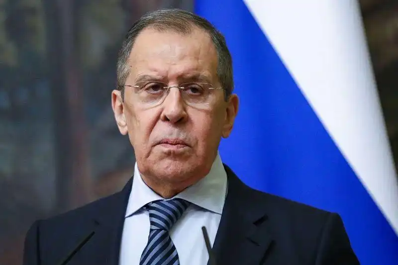 Լաւրով Պաքու պիտի այցելէ