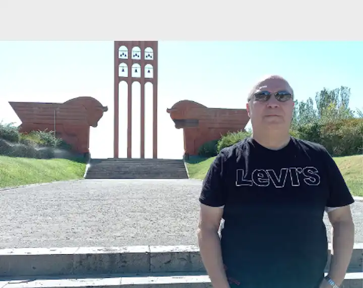  «Ահաւոր է Աստուած ի՜մ».Հալէպահայ տղամարդը իր ընկերոջ (Տեսանիւթ)