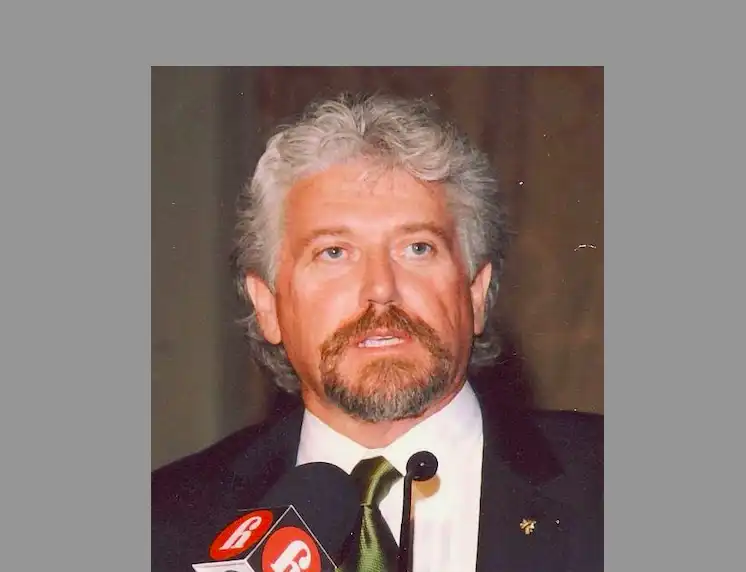  Խիզախ  քայլեր առնելու քաջութիւնը...