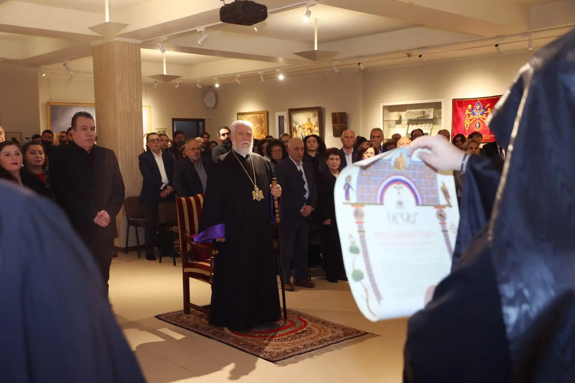 Ձեռամբ Ն.Ս.Օ.Տ.Տ. Արամ Ա. Կաթողիկոսին «Մեսրոպ Մաշտոց» շքանշան 2 լիբանանահայ արուեստագէտներու 