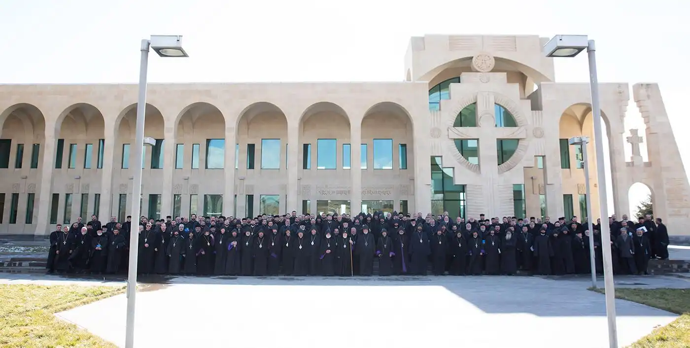 Սուրբ Պատարագ և շնորհաբաշխություն Սուրբ Ղևոնդյանց քահանաների տոնի առիթով