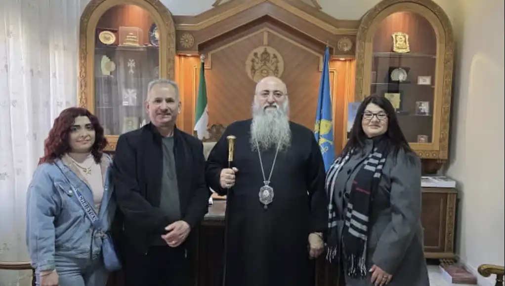 Հալէպ. Սրբազան հայրը հիւրընկալեց «Վերիթաս»-ի տնօրէնի գլխաւորած պատուիրակութիւնը