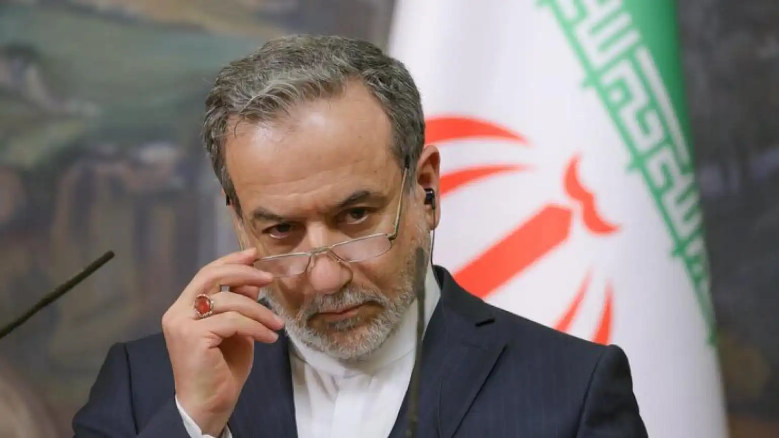 Եթէ յարձակում տեղի ունենայ, մենք պիտի պատասխանենք ցնցող, արագ եւ շատ հզօր հակաhարուածով․ Իրանի ԱԳ նախարար