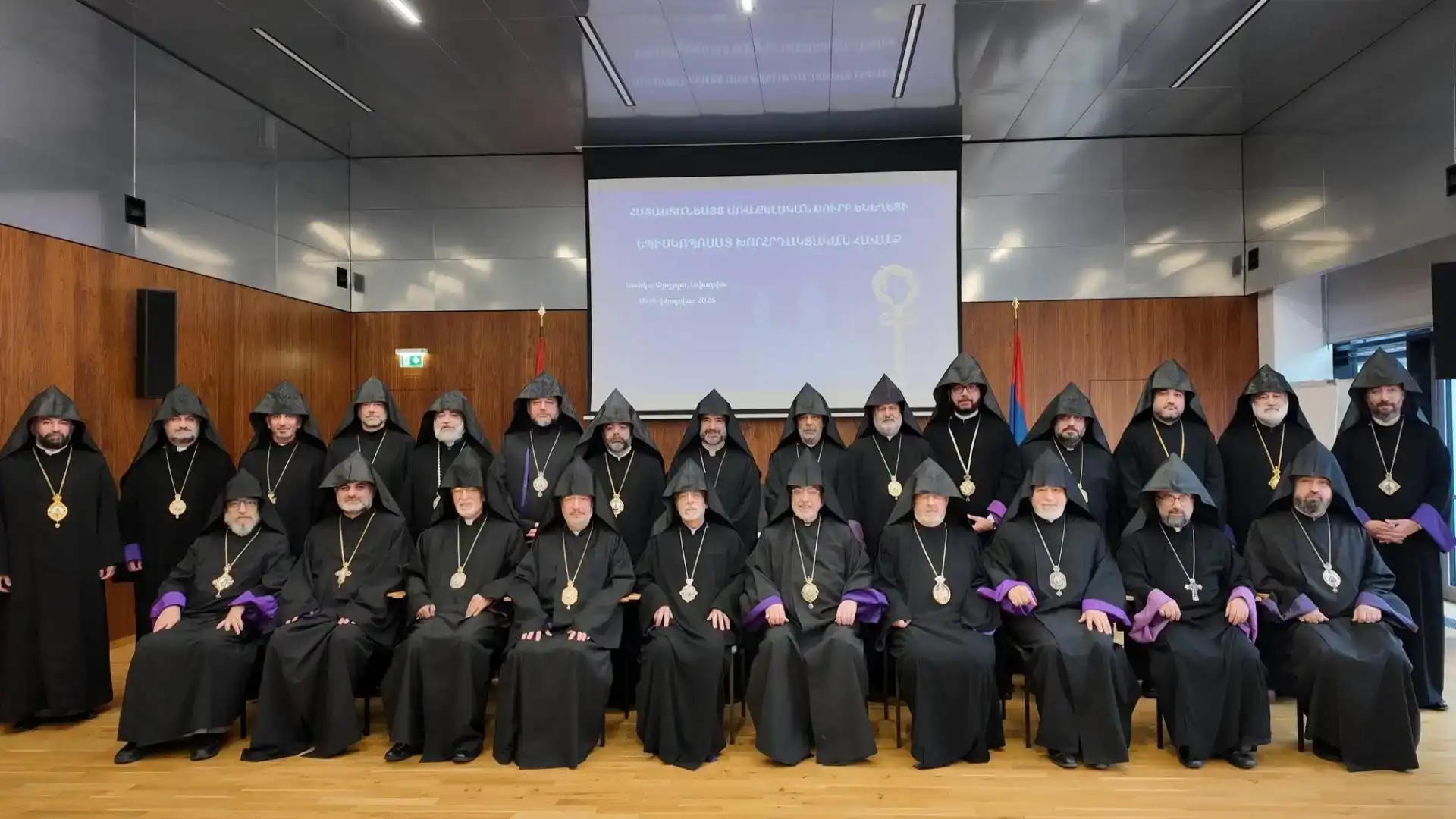 Պոլսոյ պատրիարքը կոչ կ՚ընէ ստեղծելու սինոդական կառոյց՝ առկայ հարցերը լուծելու նպատակով 