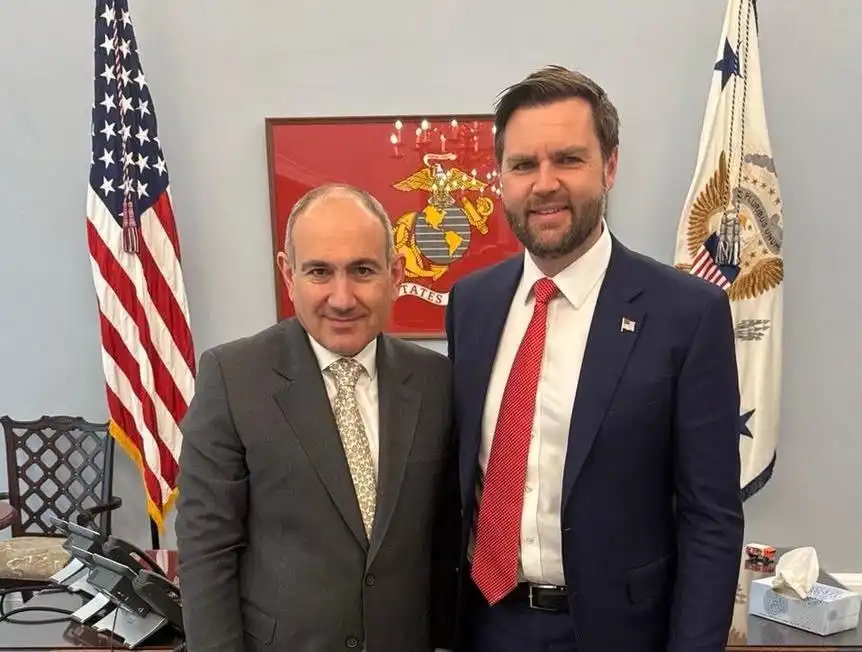 Վենս պիտի ժամանէ Հայաստան. Փաշինեան ու Վենսերեկոյեան յայտարարութիւններ պիտի ընեն