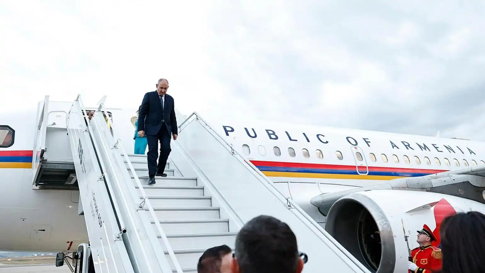 Փաշինեան երկօրեայ պաշտօնական այցով մեկնած է Լեհաստան