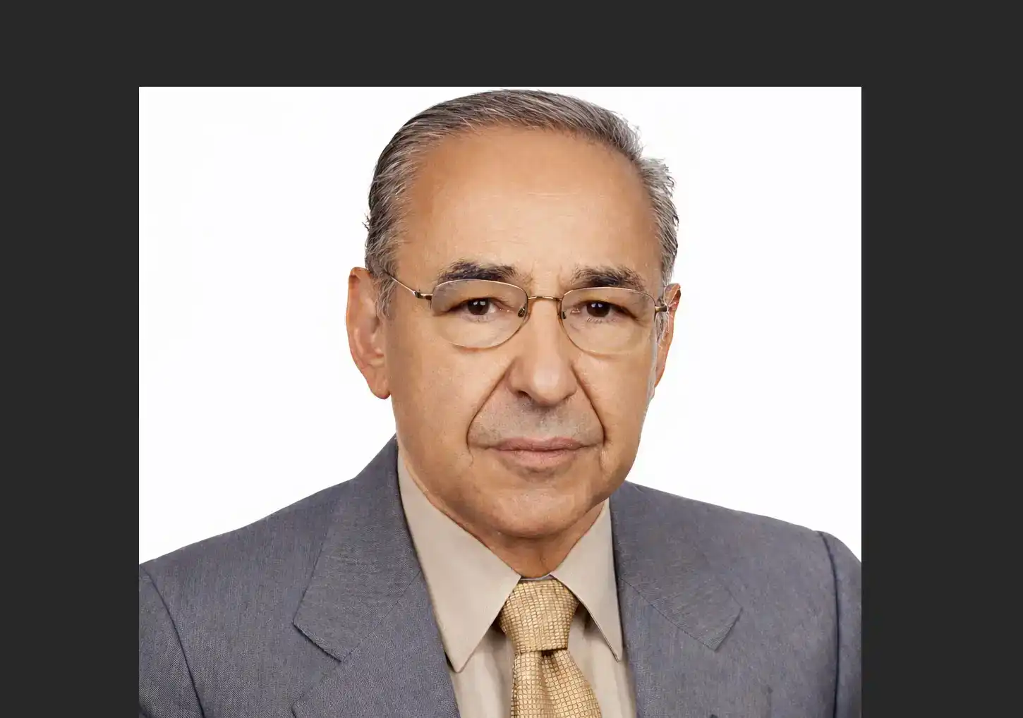 Պոլիս. Մահացած  է  հանրայայտ բանաստեղծ Իգնա Սարըասլան 