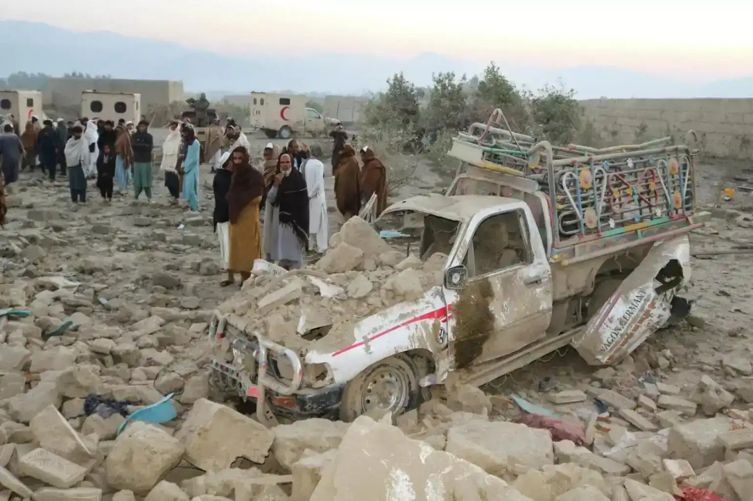 Տեղի ունեցած թէժ բախումներէն ետք Փաքիստան յայտարարեց Աֆղանիստանի դէմ ընթացք առած ռազմական գործողութիւններու դադրեցման մասին