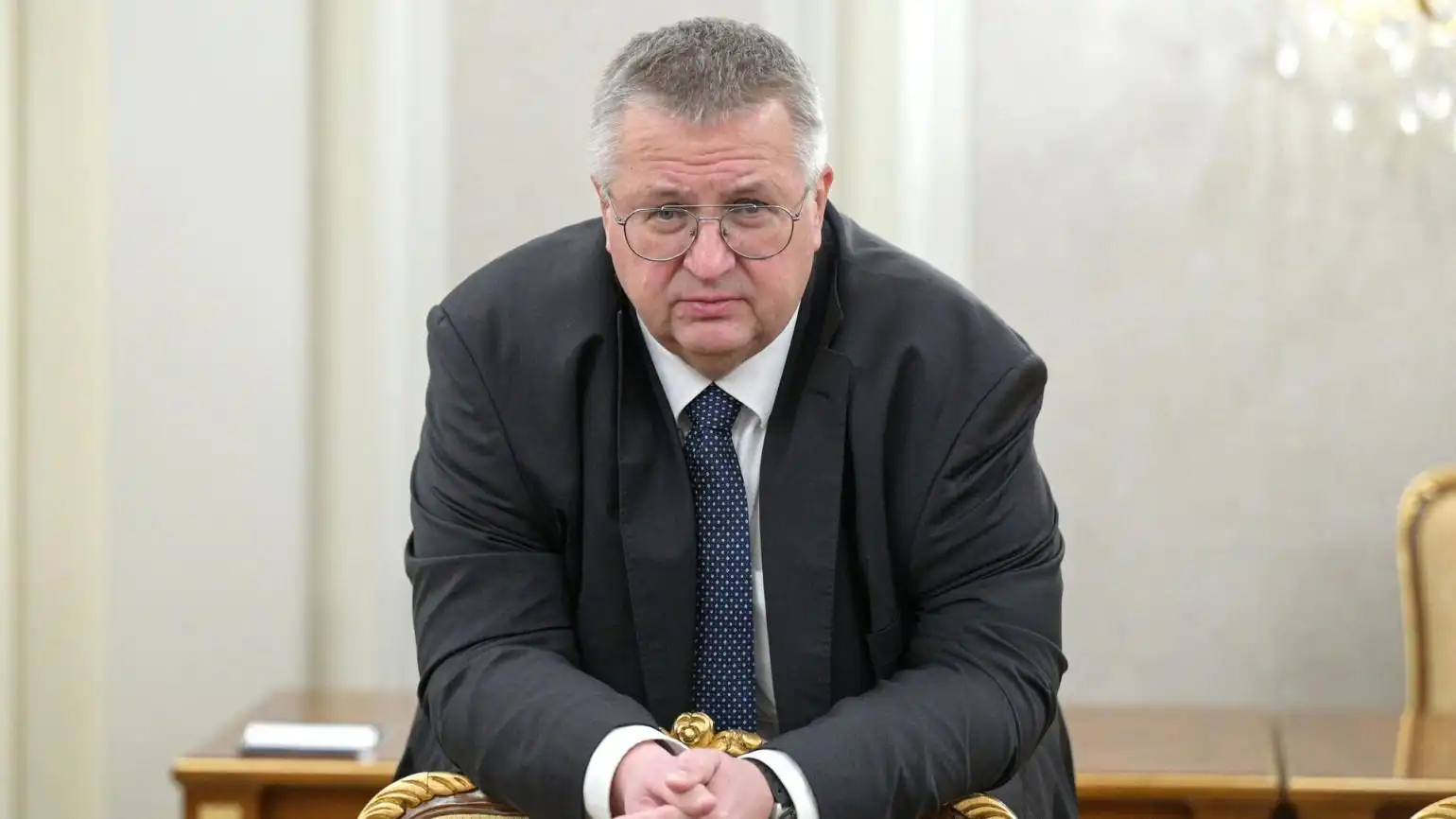 Երեւանը պէտք է հաշուի առնէ, որ ԵՄ-ը տնտեսական միութենէն կը վերածուի ռազմաքաղաքականի. Օվերչուք