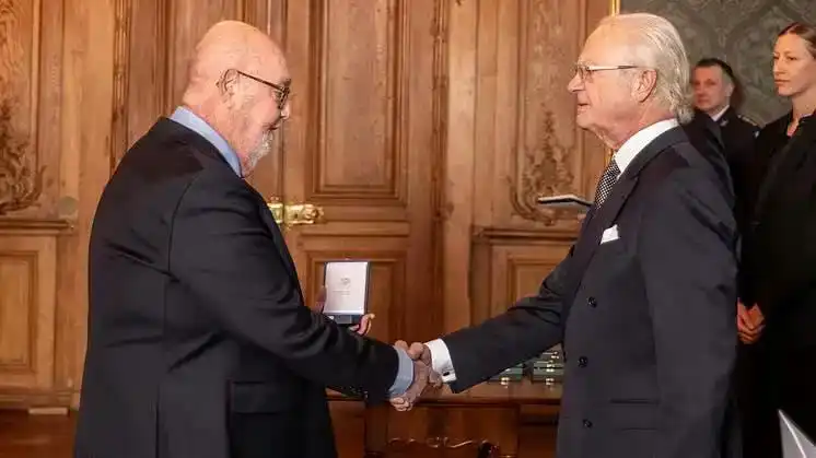Շվեդիայի թագավորը պարգեւատրել է Հրաչ Մարությանին