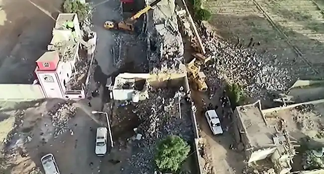 Կը շարունակեն Եմէնը հարուածի տակ պահել 