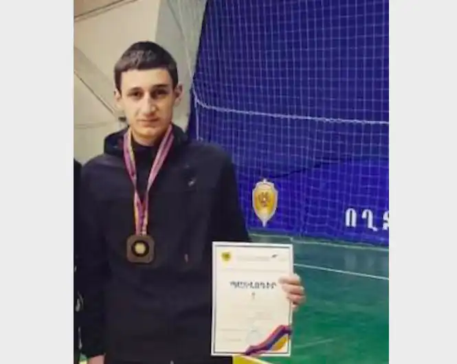 «Կեանքիս գնով հողս կը պահեմ»․ նահատակ՝ Վահան Պապայեան 