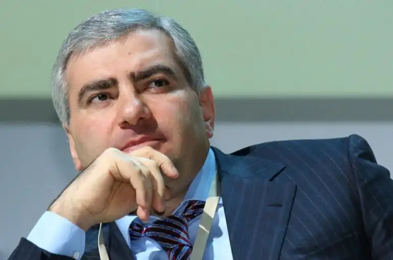 «Հրապարակուած է «Ռուսական  անշարժ գոյքի արքաներ»ու  ցուցակը. 2-րդ դիրքը հայազգի Ս. Կարապետեանինն է 