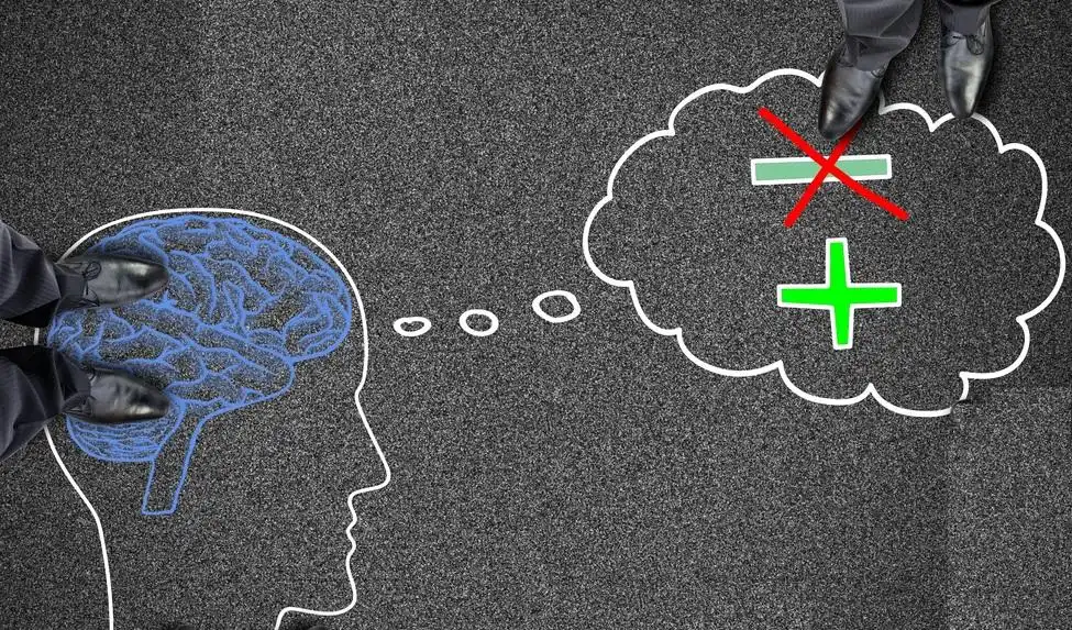 Հեռանալ բացասական մարդոցմէ