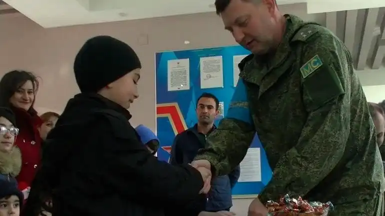 Ռուս խաղաղապահներուն   նեցուկը՝ մարտակերտցիներուն