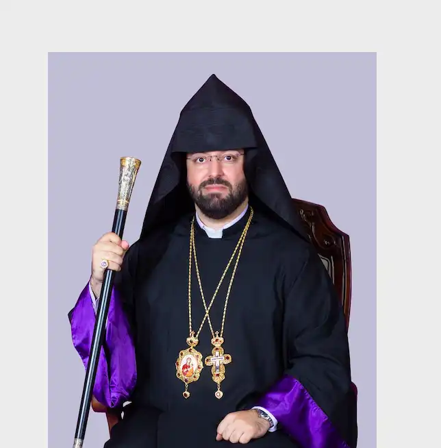 «Նոր Տարուան արշալոյսին ընդառաջ».  Տ. Թորգոմ Եպս.  Ամանորի եւ Սուրբ Ծննդեան  Պատգամը 