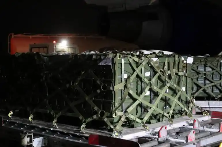 ԱՄՆ մեծ  քանակութեամբ  զինամթերք ուղարկած է Ուքրանիա 