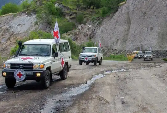 5 հիւանդ պարագայ եւս Արցախէն դէպի Հայաստան տեղափոխուեցաւ