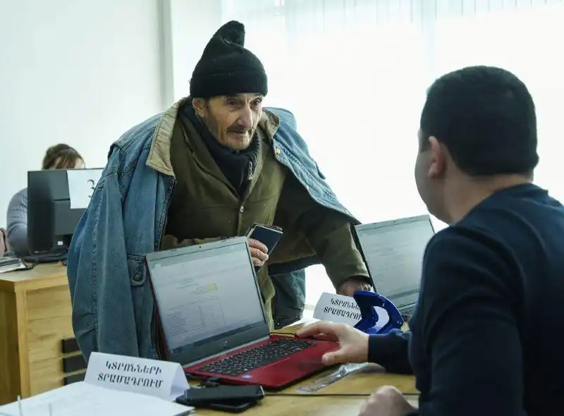 Արցախի միակ ջերմացնողը՝ ձմրան արեւը...  