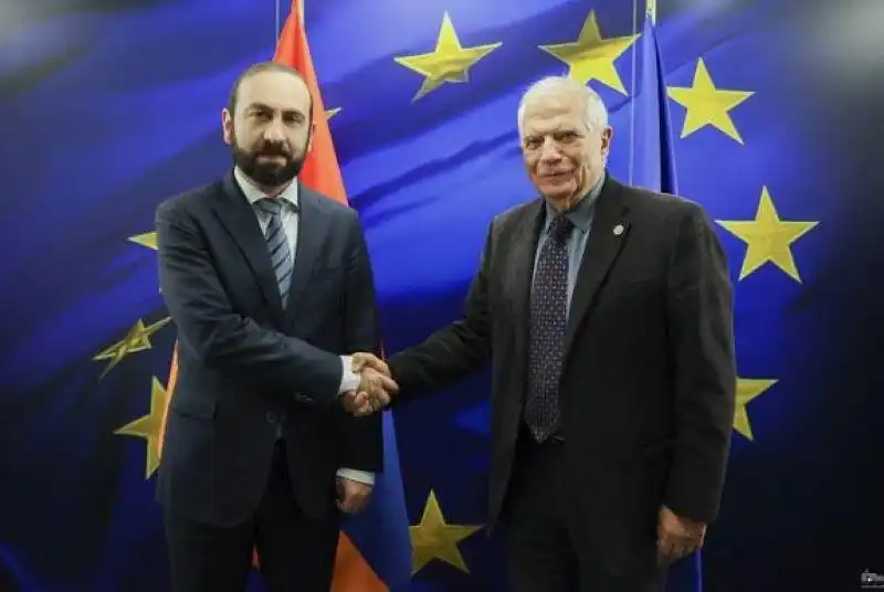 Միրզոյեան հանդիպած է Պորէլին 