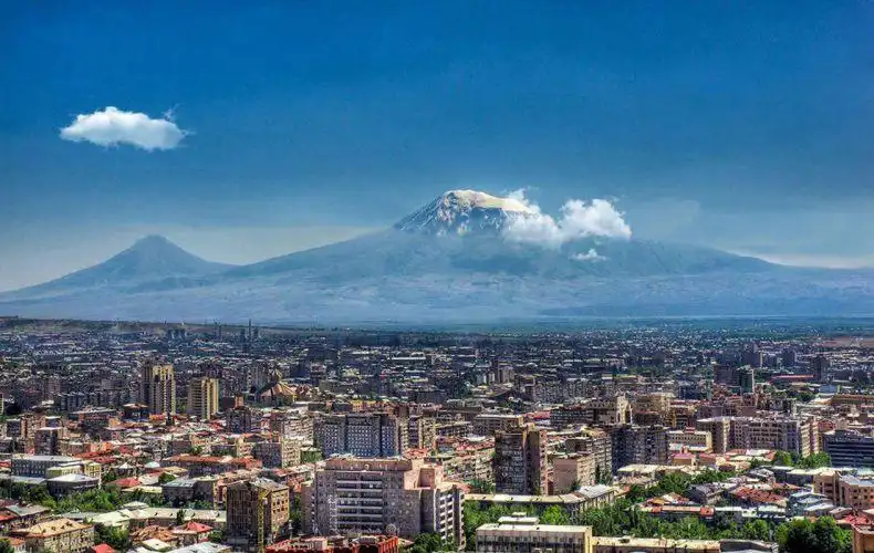 Առանց վիզայի  գլխաւոր  ուղղութիւն. Ռուսերը կը  նախընտրեն նաեւ Երեւան այցելութիւնը